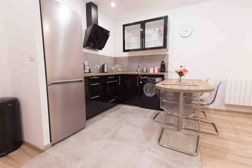 La Cour Du Faubourg 2 Apartment Strasbourg Bagian luar foto