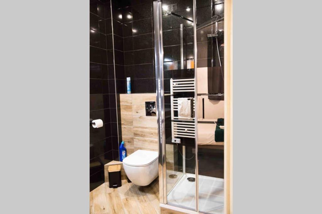 La Cour Du Faubourg 2 Apartment Strasbourg Bagian luar foto